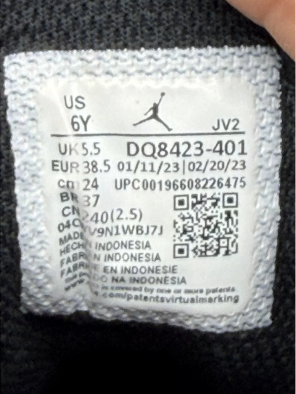 Nike Air Jordan 1 Mid GS Black Blue Basketball Shoes Size 6Y